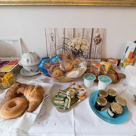 B&B" Del Castello" Roccascalegna Eksteriør bilde